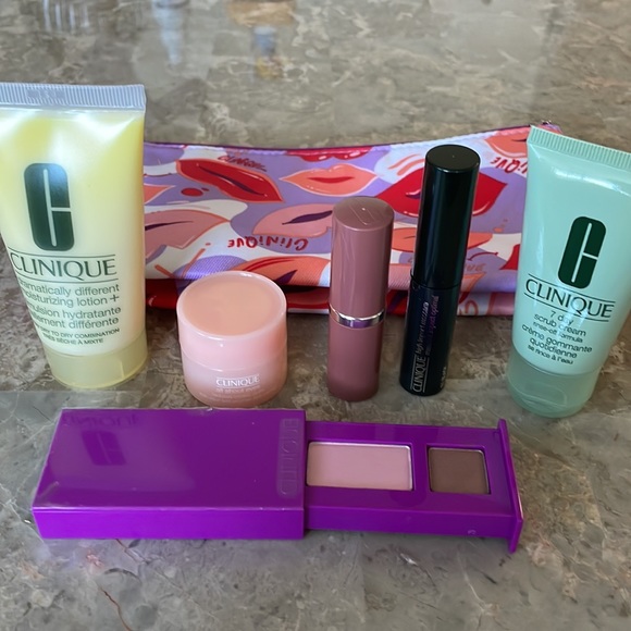 Clinique Other - Clinique Seven Piece Sampler Set